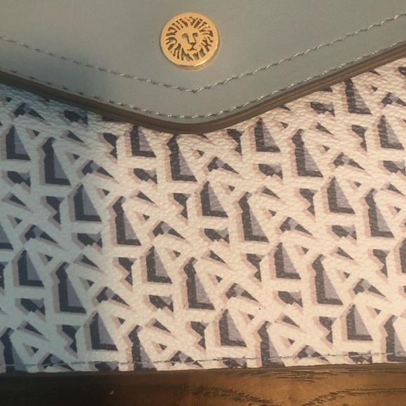 Anne Klein - Picture 4 of 10